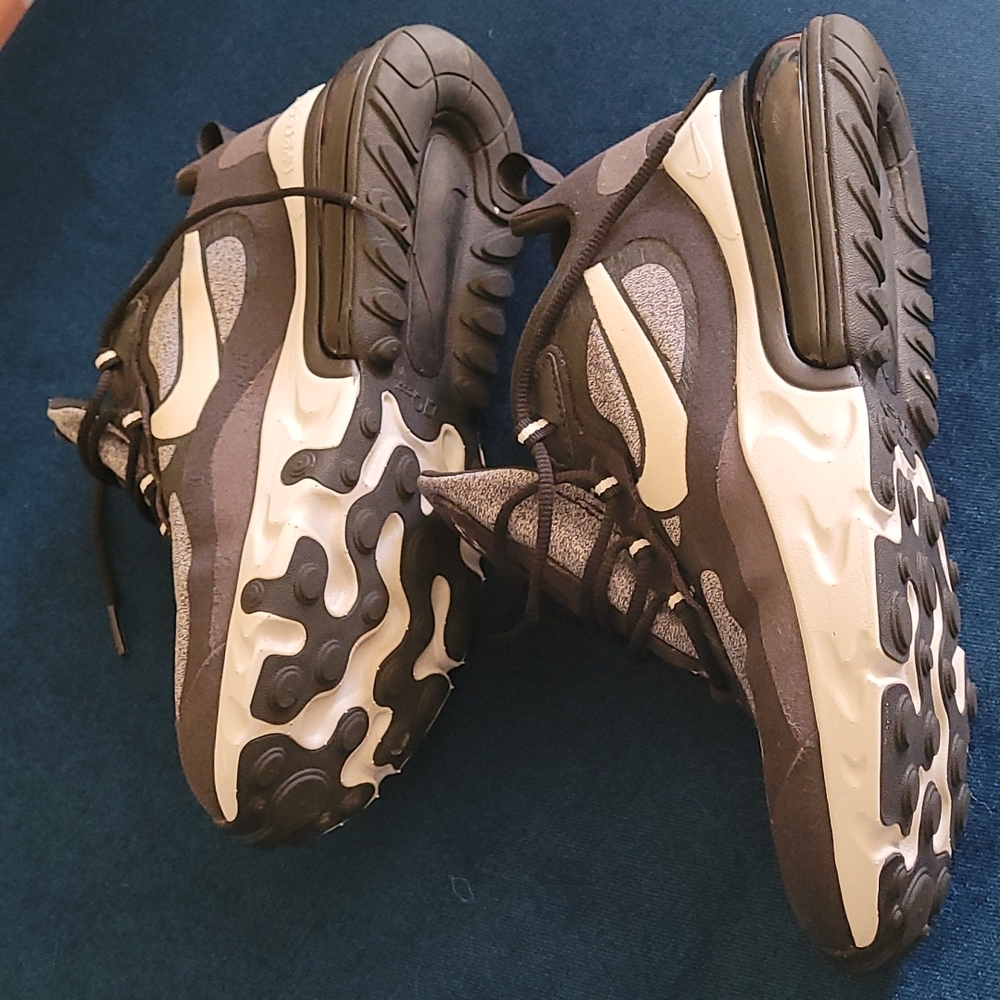 Nike Air  Max 270 - Picture 3 of 16